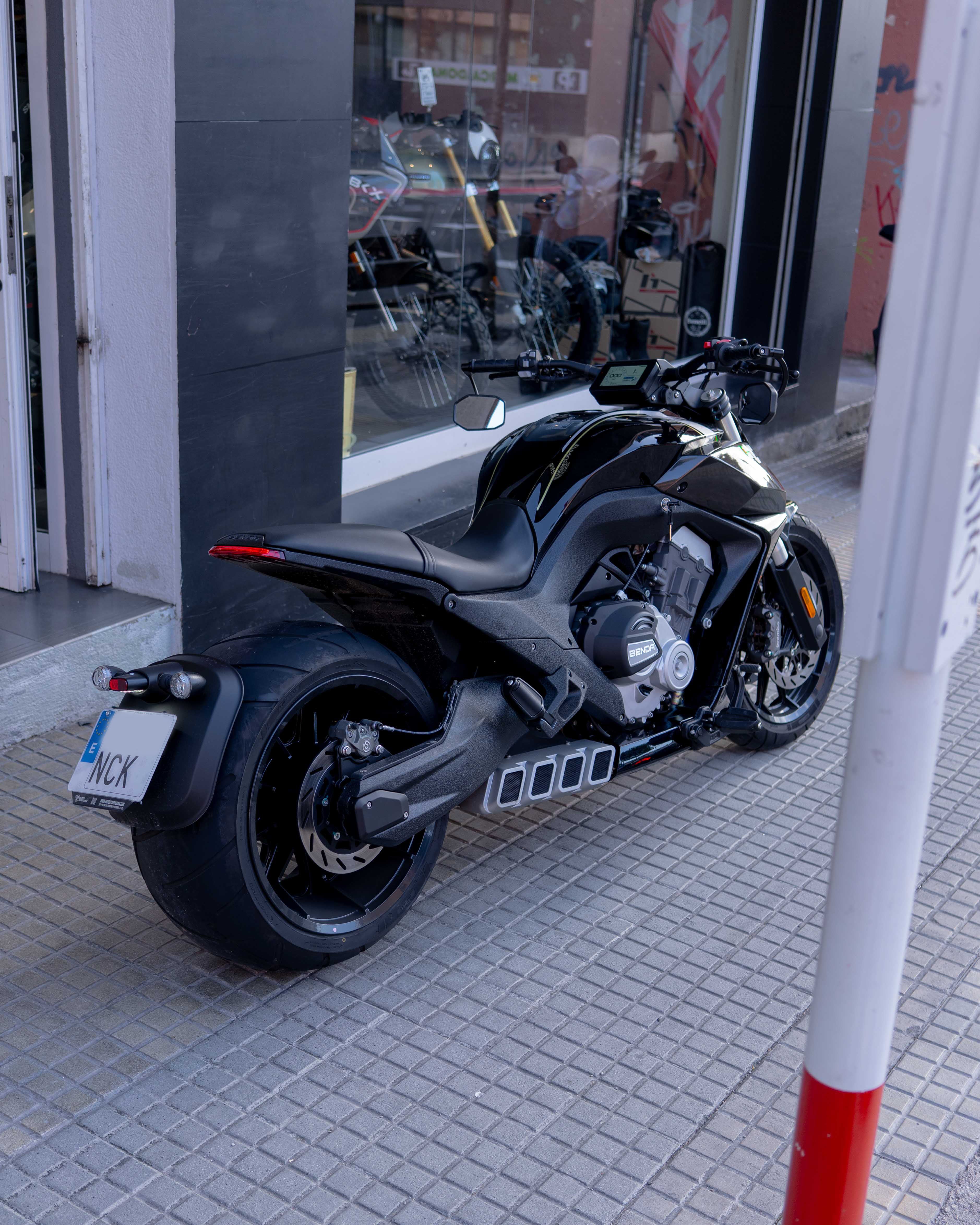 Benda LFC700 - Image 4