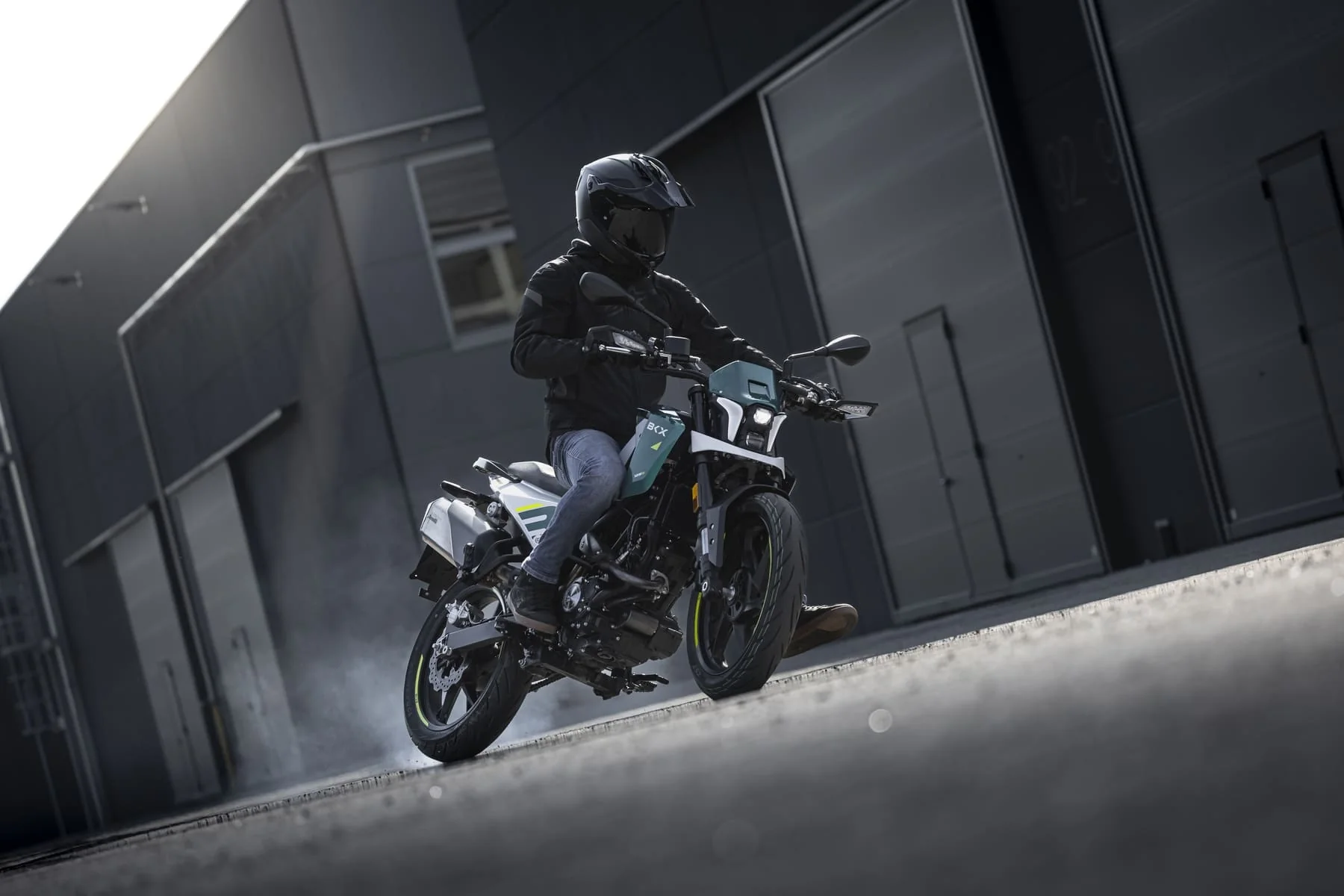 Benelli BKX 125 S - Image 14