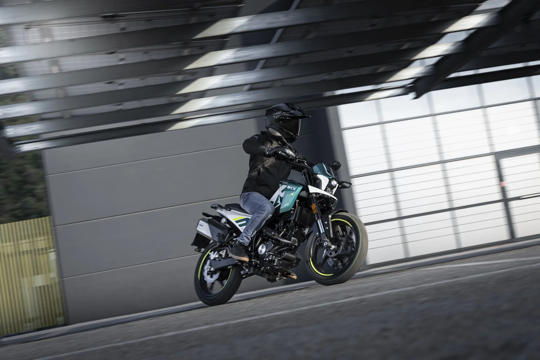 Benelli BKX 125 S - Image 18
