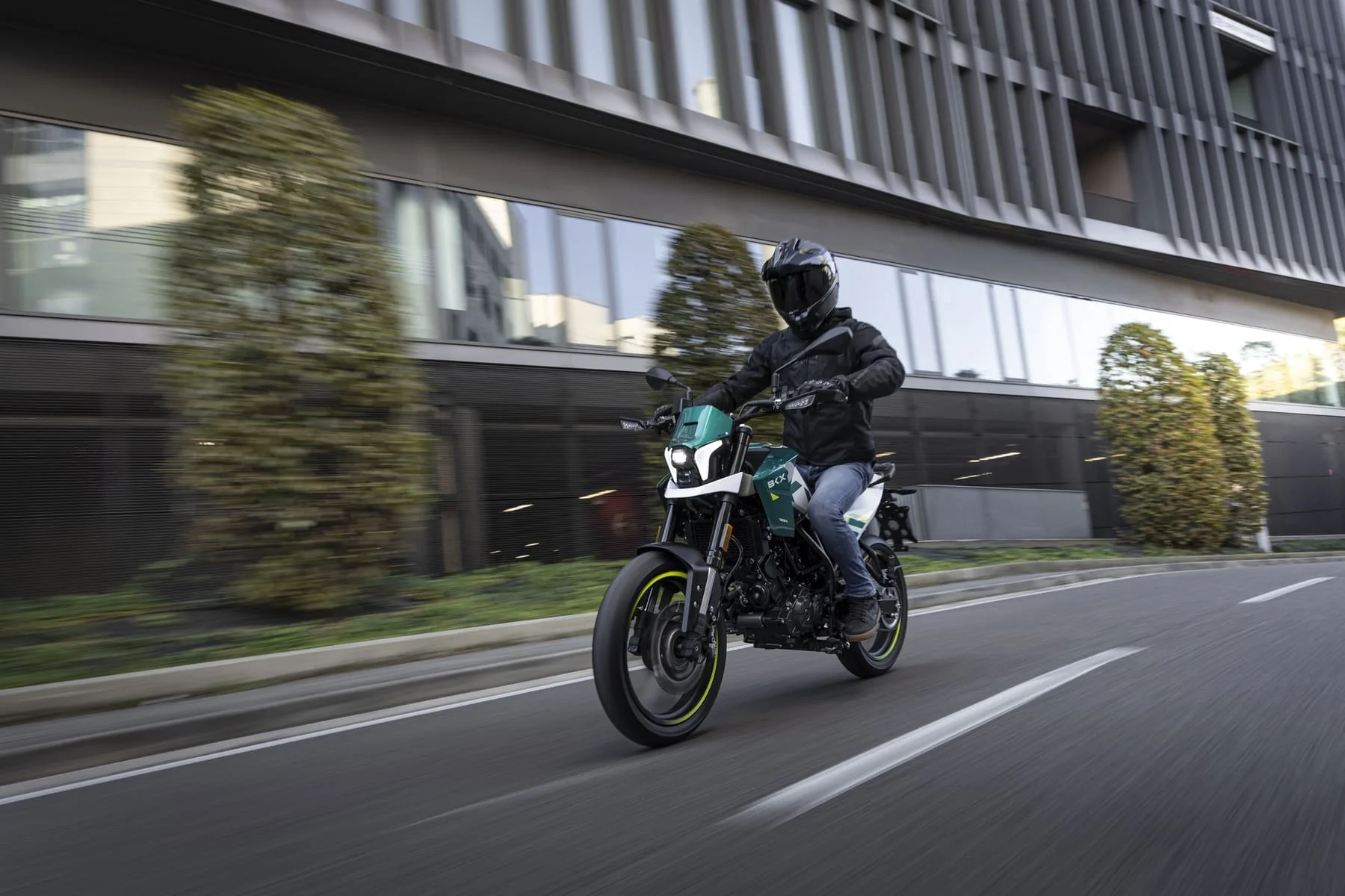 Benelli BKX 125 S - Image 23