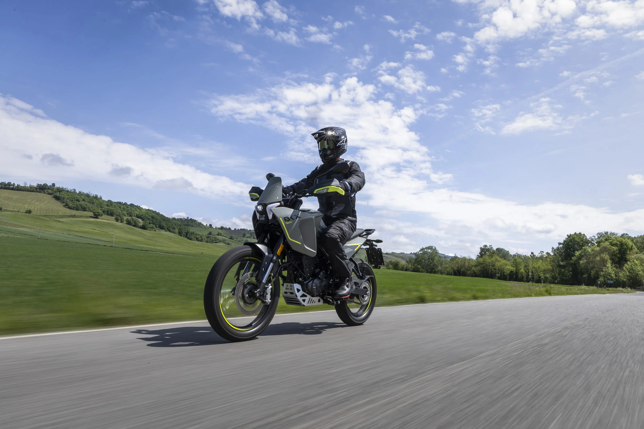 Benelli BKX 300 - Image 10