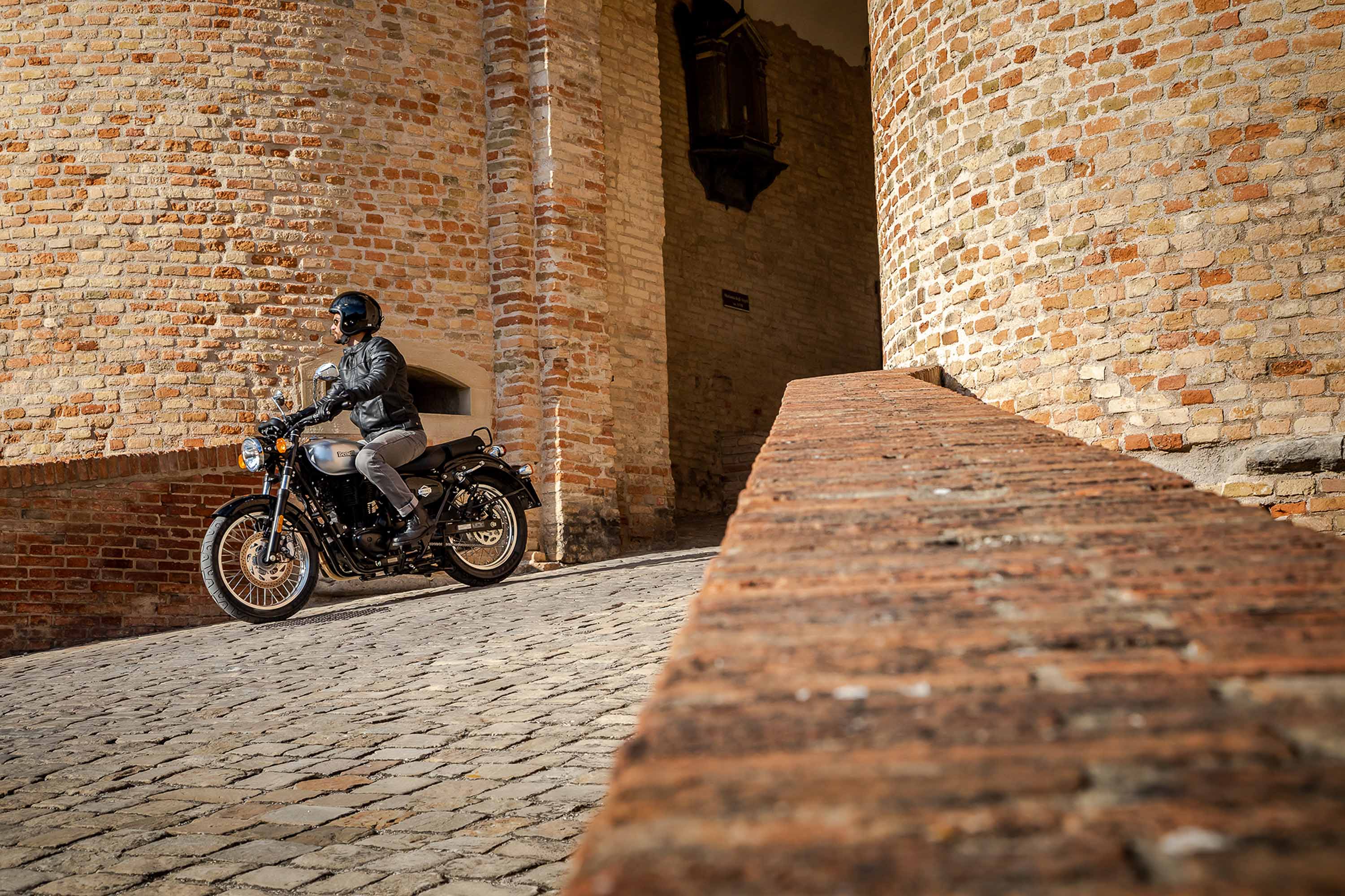 Benelli Imperiale 400 - Image 10