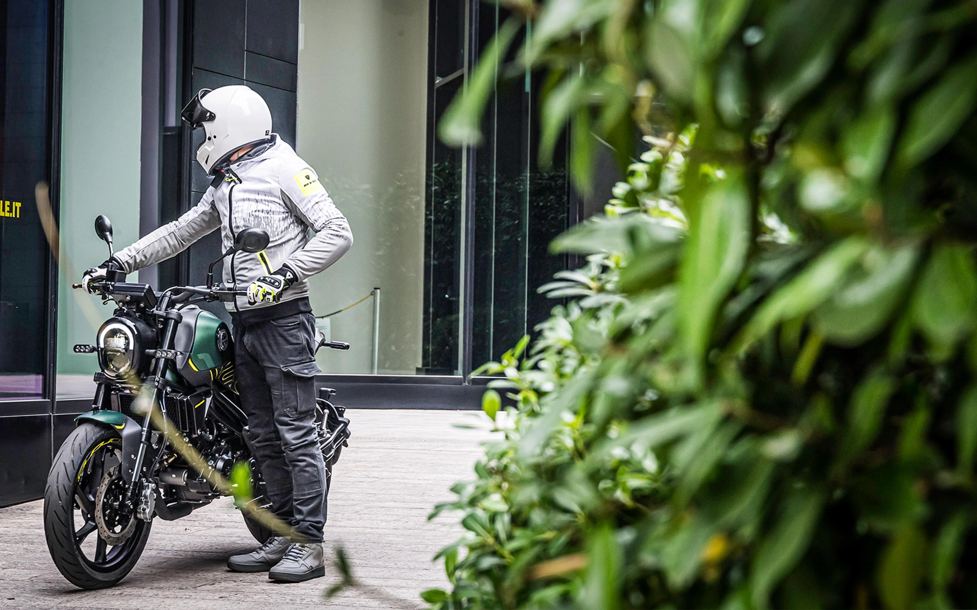 Benelli Leoncino 125 - Image 21