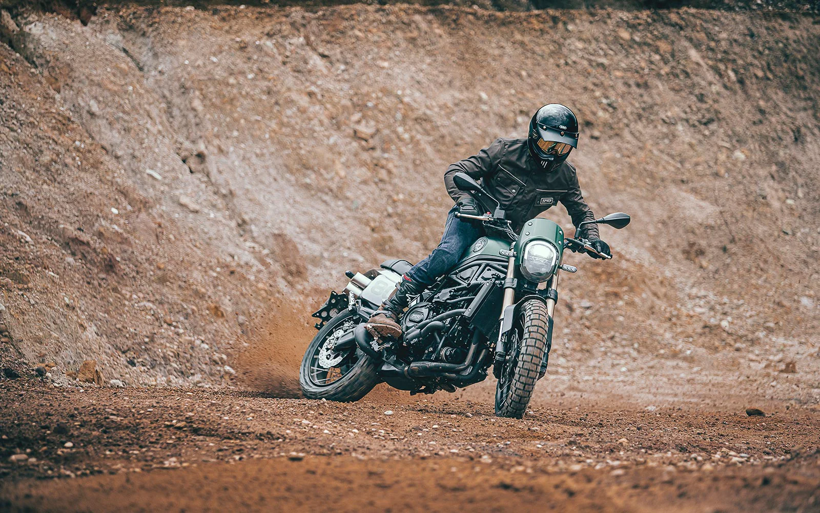 Benelli Leoncino 800 Trail - Image 19