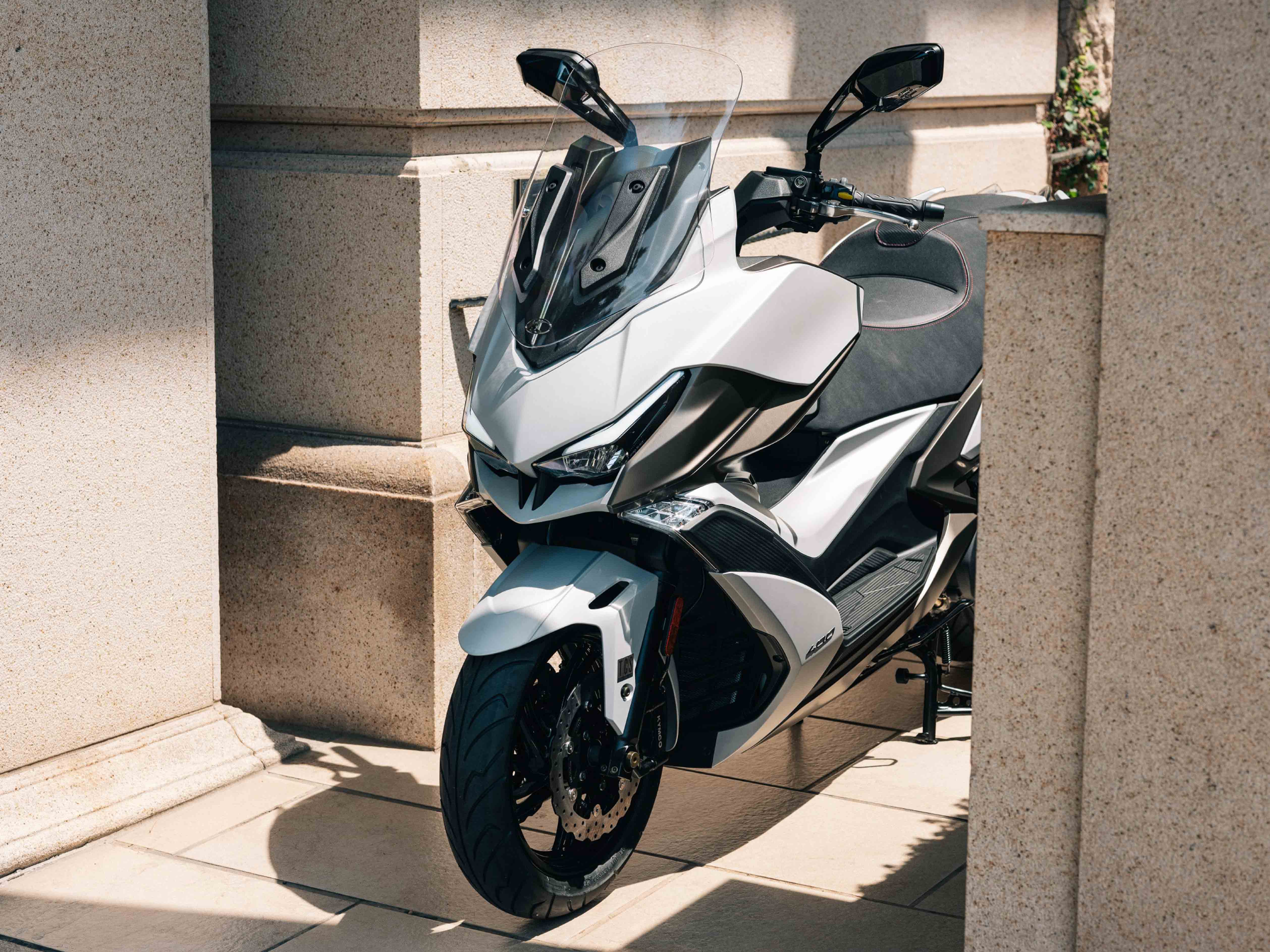 Kymco Xciting VS 400 - Image 17