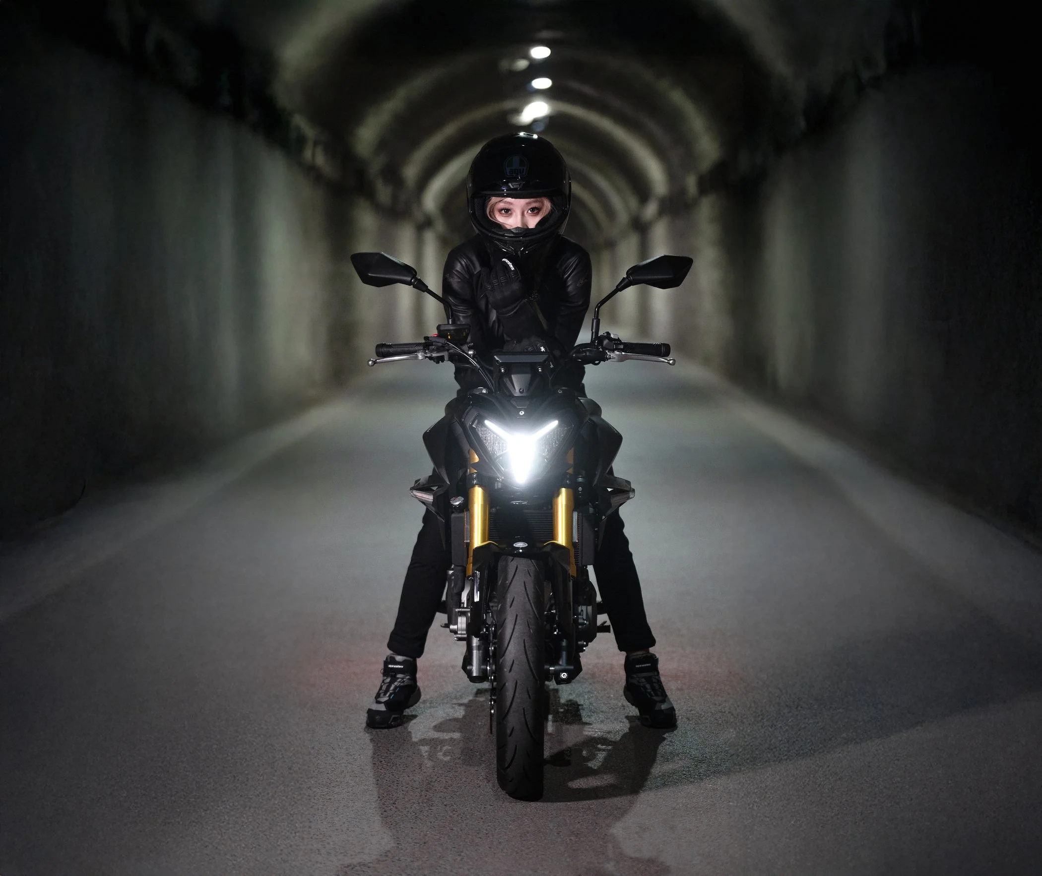 Morbidelli F352 - Image 23