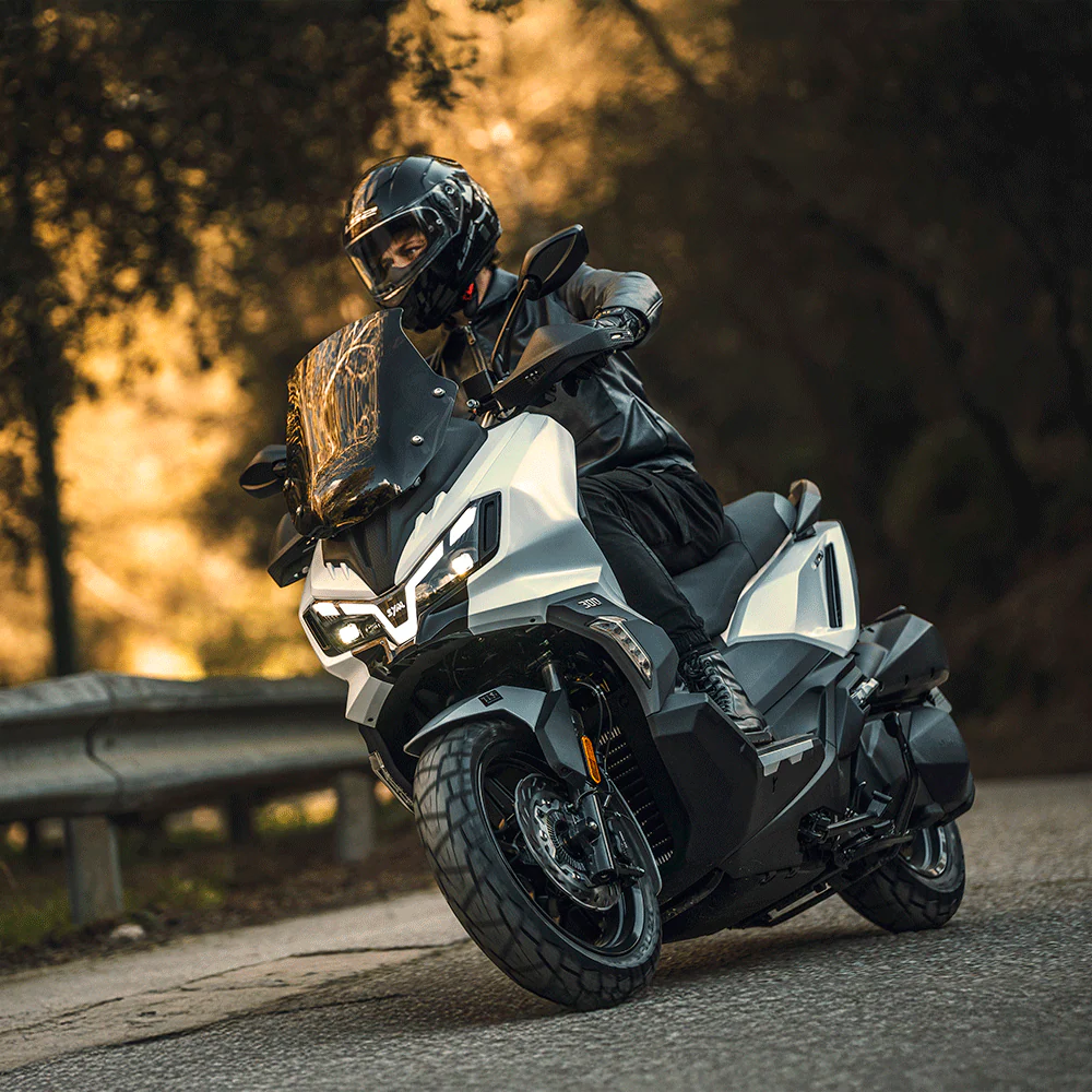 SYM ADX 300 - Image 4